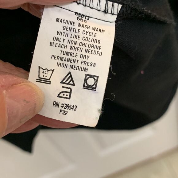 Van Heusen size 18 (34/35) regular fit lux sateen black button up shirt - Picture 4 of 5